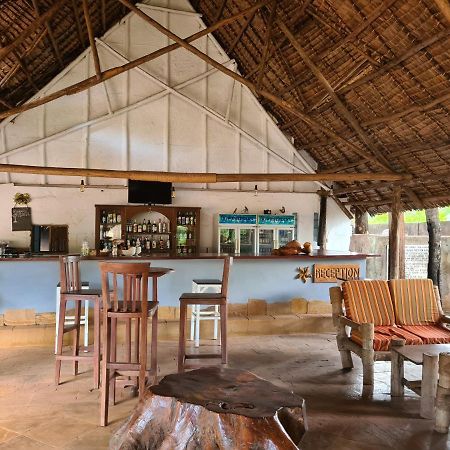 Honey Badger Lodge Moshi Ngoại thất bức ảnh