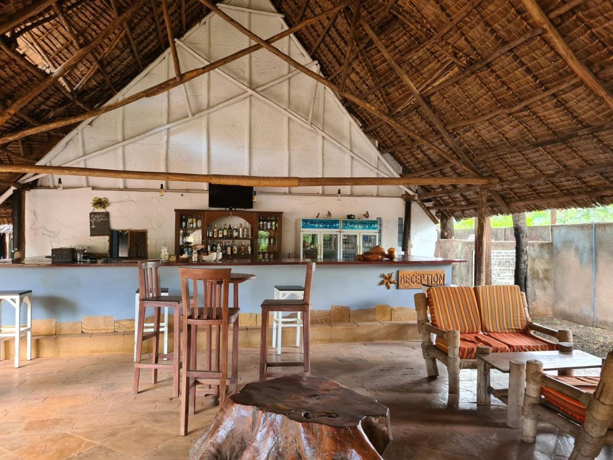 Honey Badger Lodge Moshi Ngoại thất bức ảnh